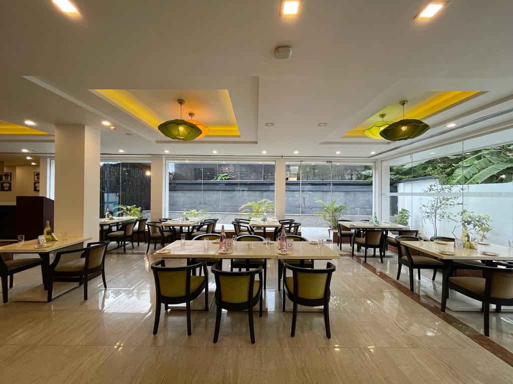 PHOTO-2022-04-21-12-11-30 14